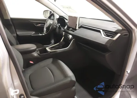 2024 Toyota Rav4 Xle из США, поврежденный, VIN 2T3P1RFV5RC438445